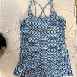 Patterned workout tank with built in bra